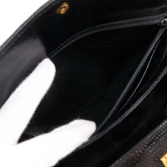 Gucci Old handbag, vintage embossed leather, flap style, for women. - Picture 8 of 16